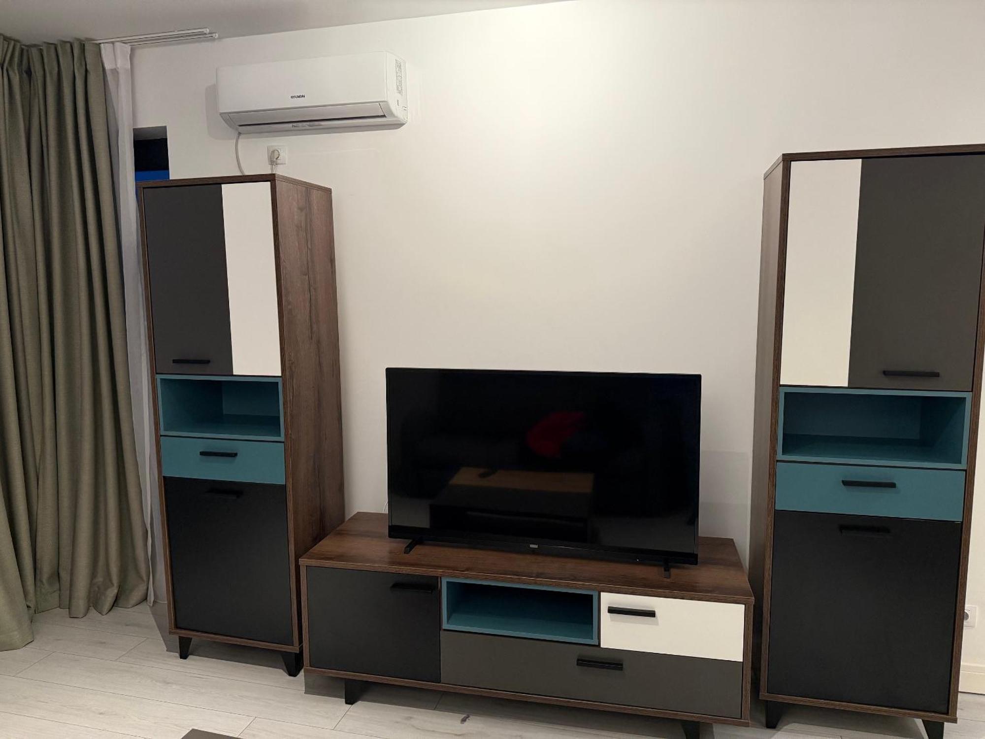 Onix Park Complex Elegant Apartment With Parking & Self Check In Bucarest Extérieur photo
